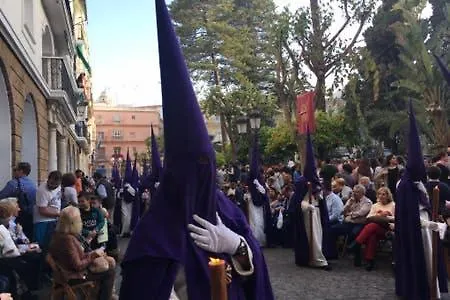 Casa De Plaza Candelaria