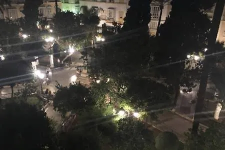 ホームステイ En Plaza Candelaria, Casco Antiguo