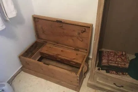 En Plaza Candelaria, Casco Antiguo * 加的斯